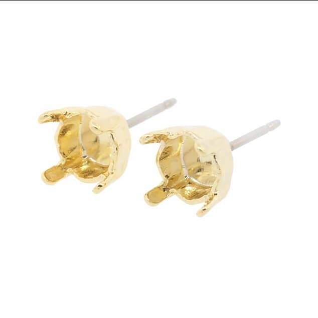 Classic Stud Earrings - 8.5mm