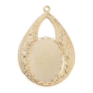 Pendant - Bezel Edge