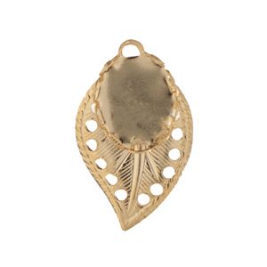 Leaf Design Pendant
