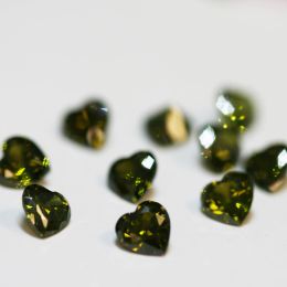 PERIDOT HEART Cubic Zirconia