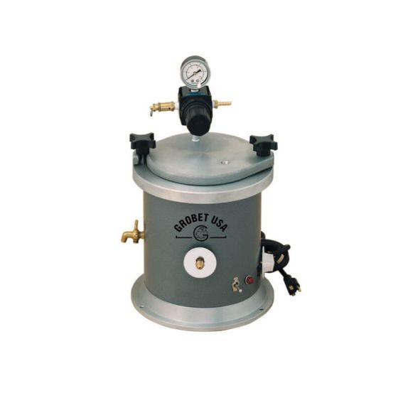 Grobet Wax Injector 2-3/4 qt